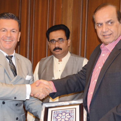 Bavarian Business Delegation to Pakistan, October 2018: Honorary Consul Dr. Poetis and Imtiaz Ahmed Shaikh, Minister for Energy, Government of Sindh